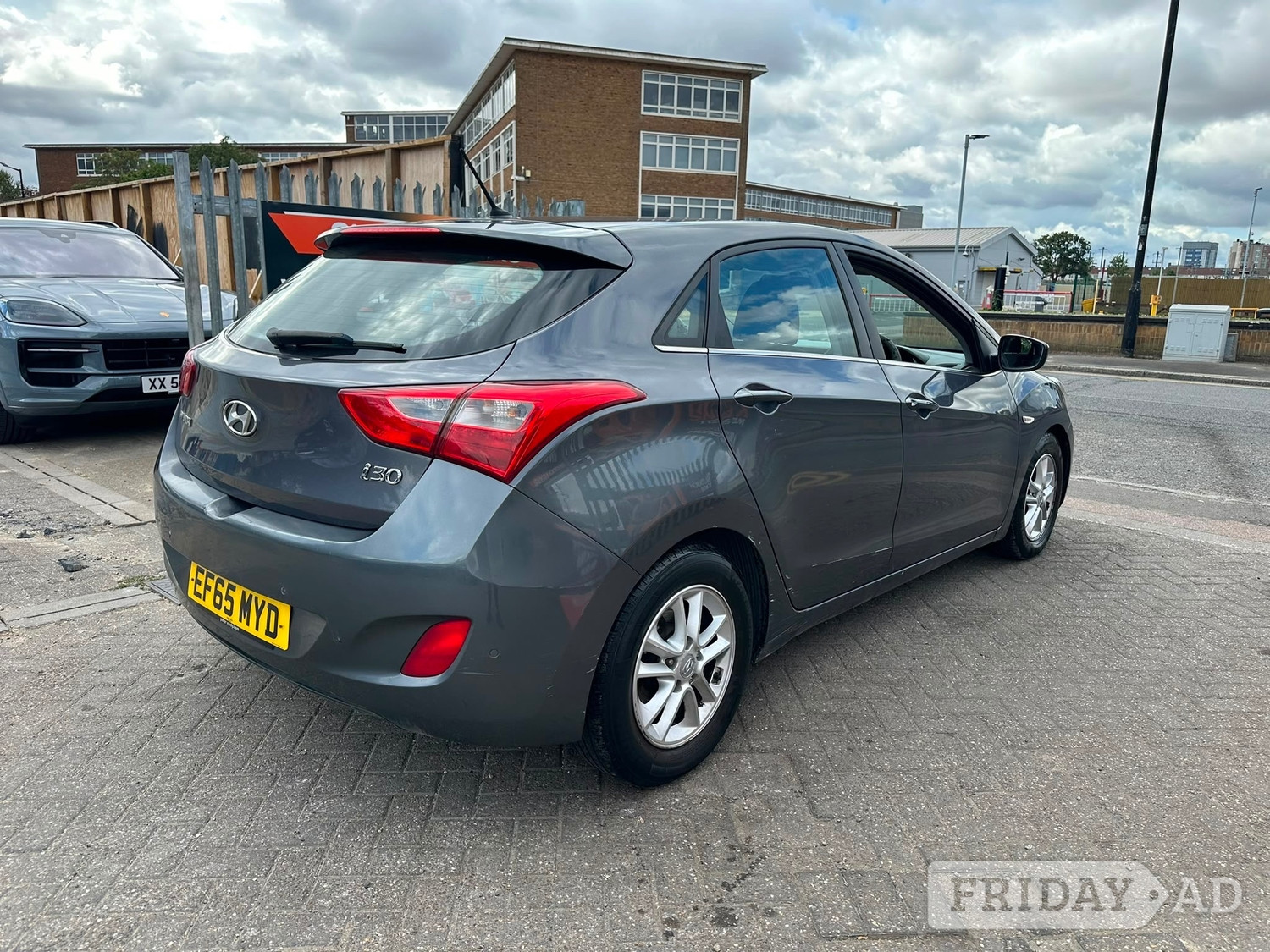 Hyundai i30 2015 - Cars in Slough