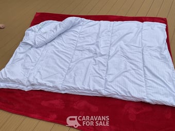 2 x DUVALAY SLEEPING BAG BUNDLES WITH SUMMER &amp;WINTER QUILTS