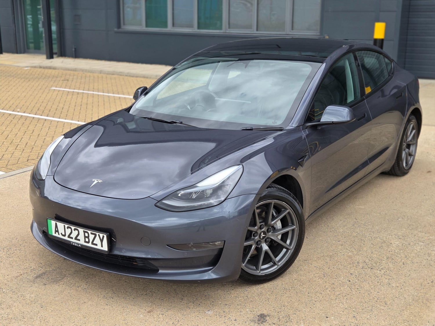 Tesla Model 3 Slough