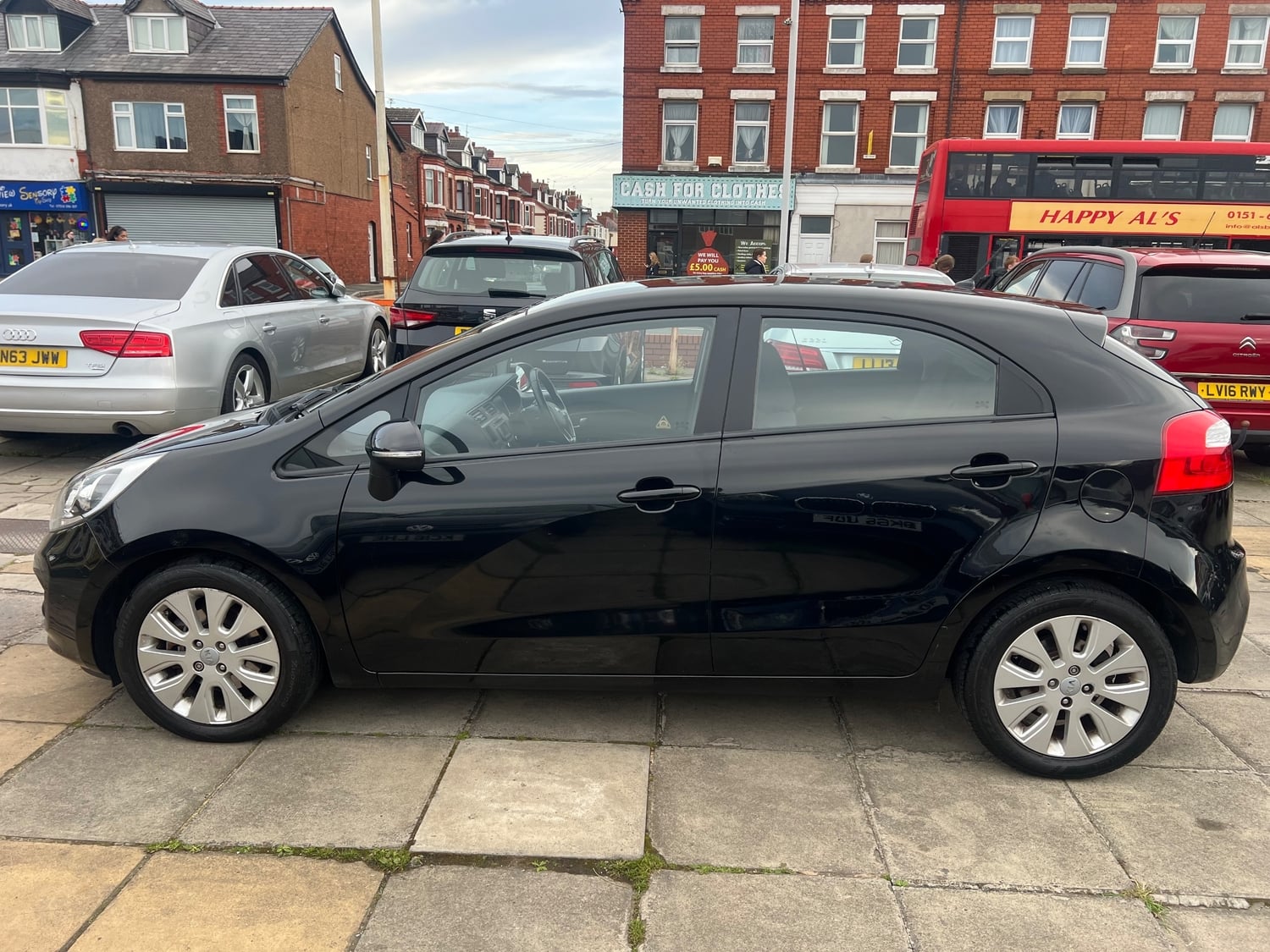 Kia Rio 2012 - Cars in Wallasey