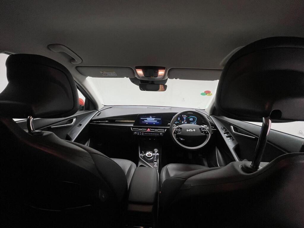 Kia Niro 2022 - Cars