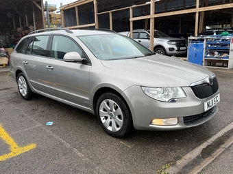 Skoda Superb 2011