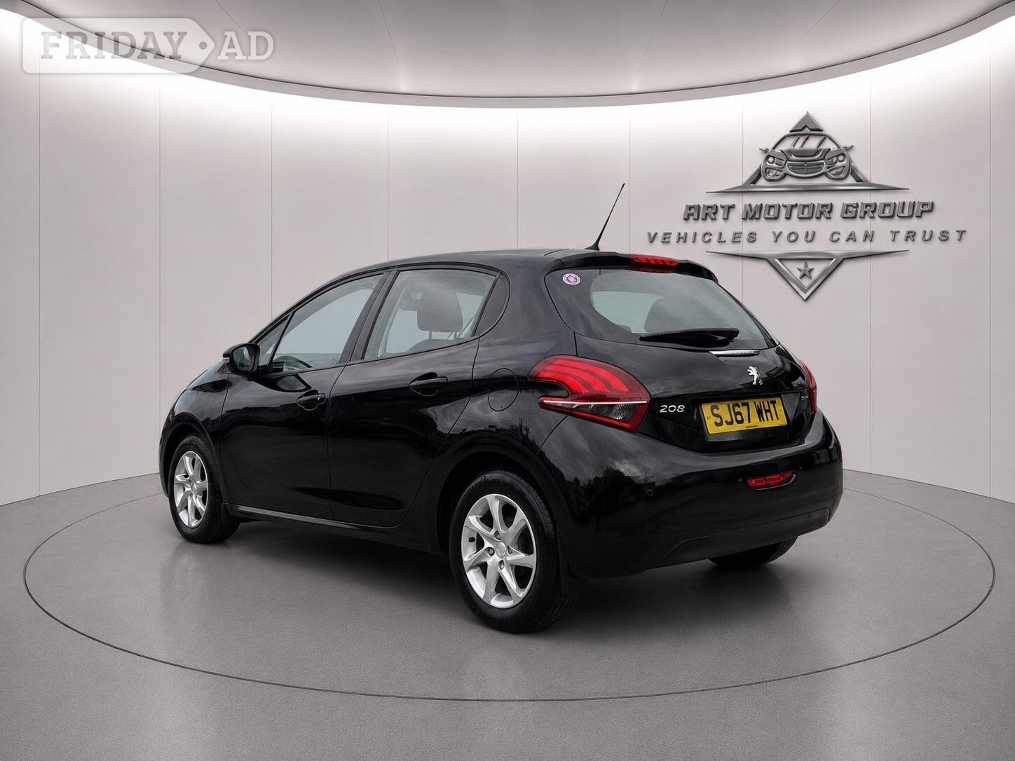 Peugeot 208 2017 - Cars in Hengoed