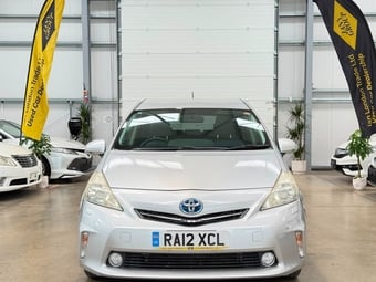 Toyota 7 Seat Prius 2012