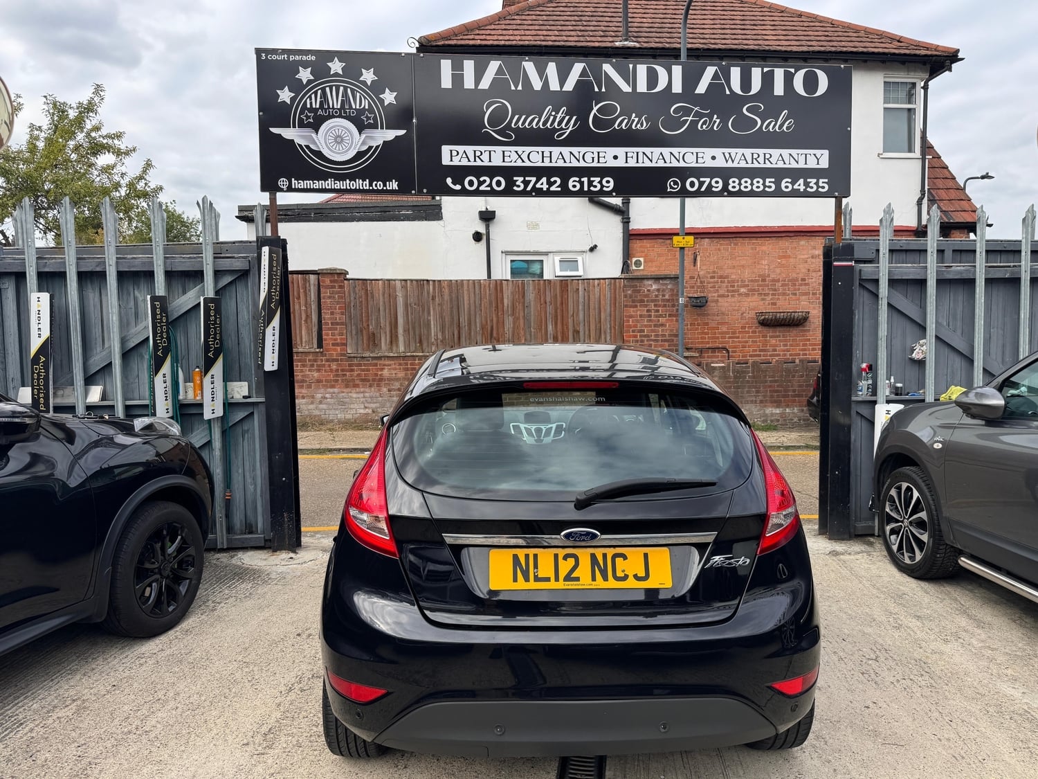 [ berth ]Ford Fiesta