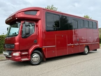 Badminton Horseboxes Elite DAF LF 220 14 Ton Horsebox
