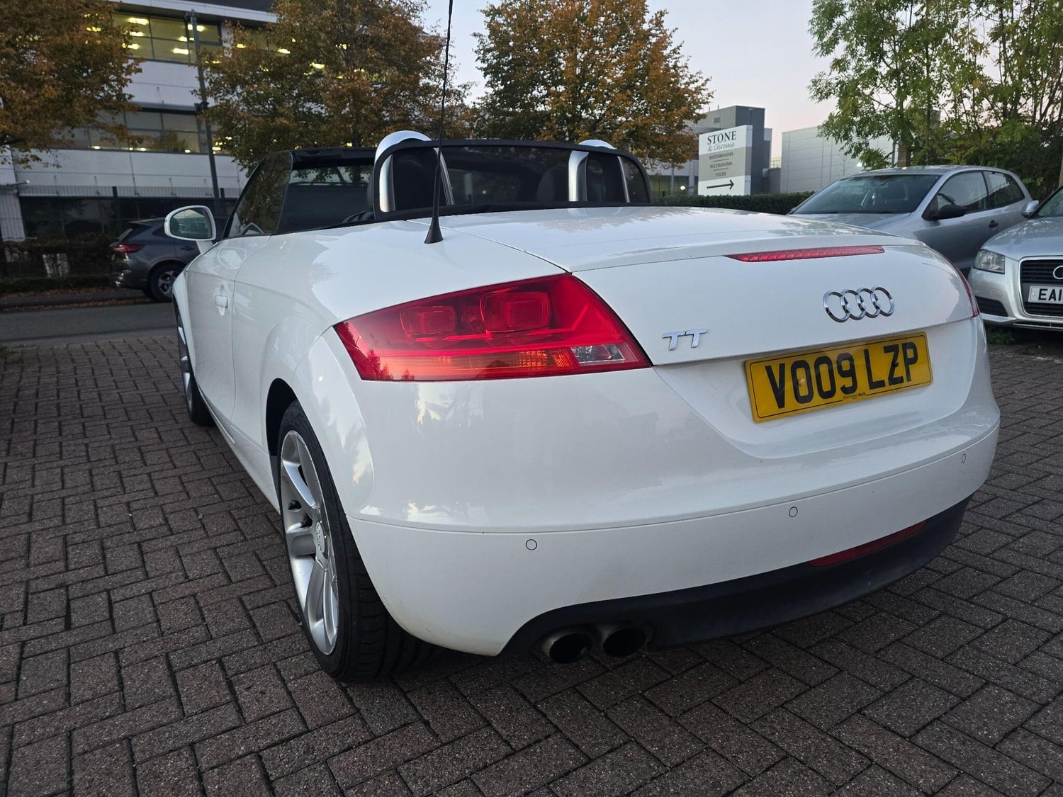 Audi TT 2009 - Cars
