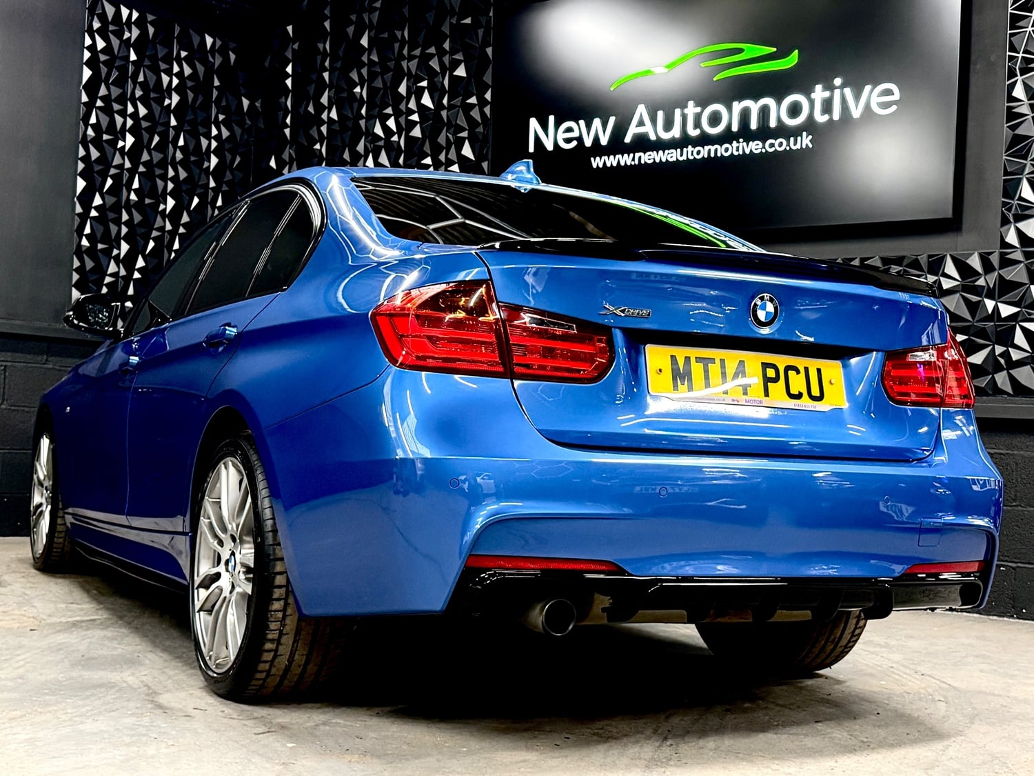 [ berth ]BMW 3 Series