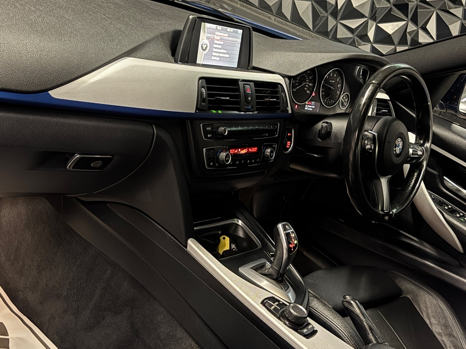 BMW 3 Series 2014 - Cars in Sutton Coldfield