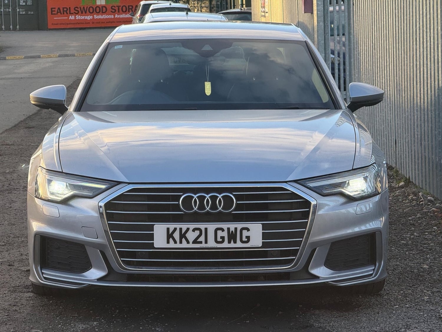 [ berth ]Audi A6 Saloon