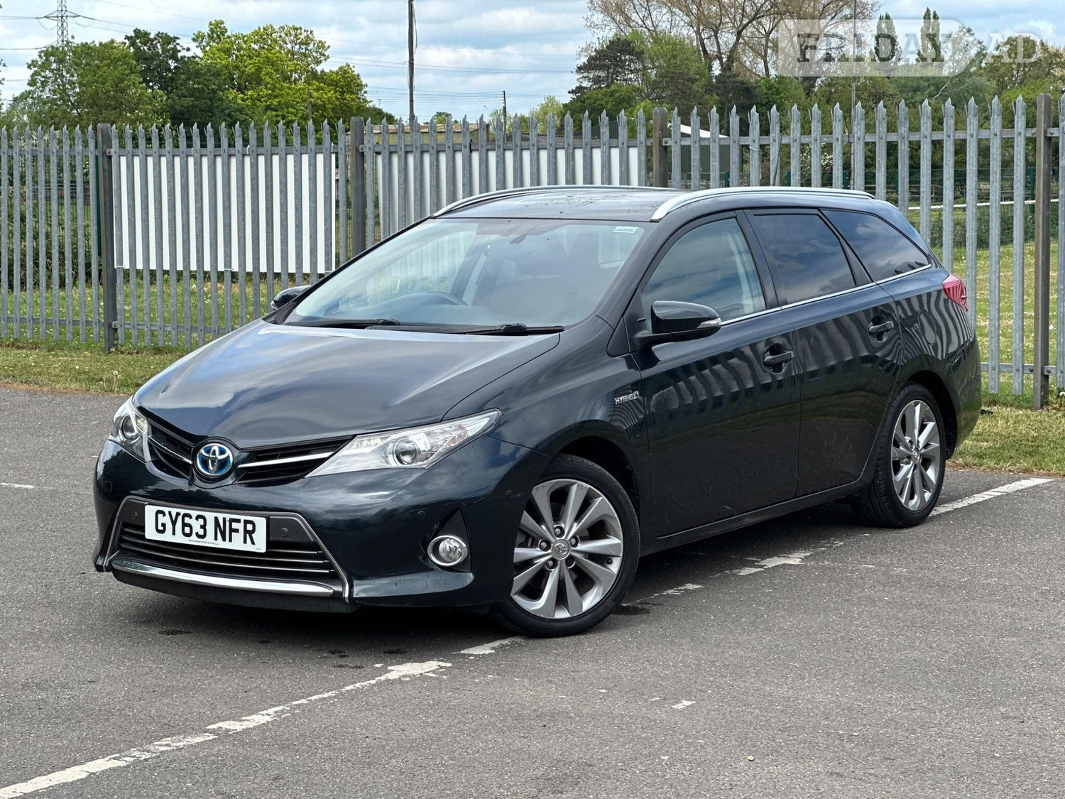 [ berth ]Toyota Auris