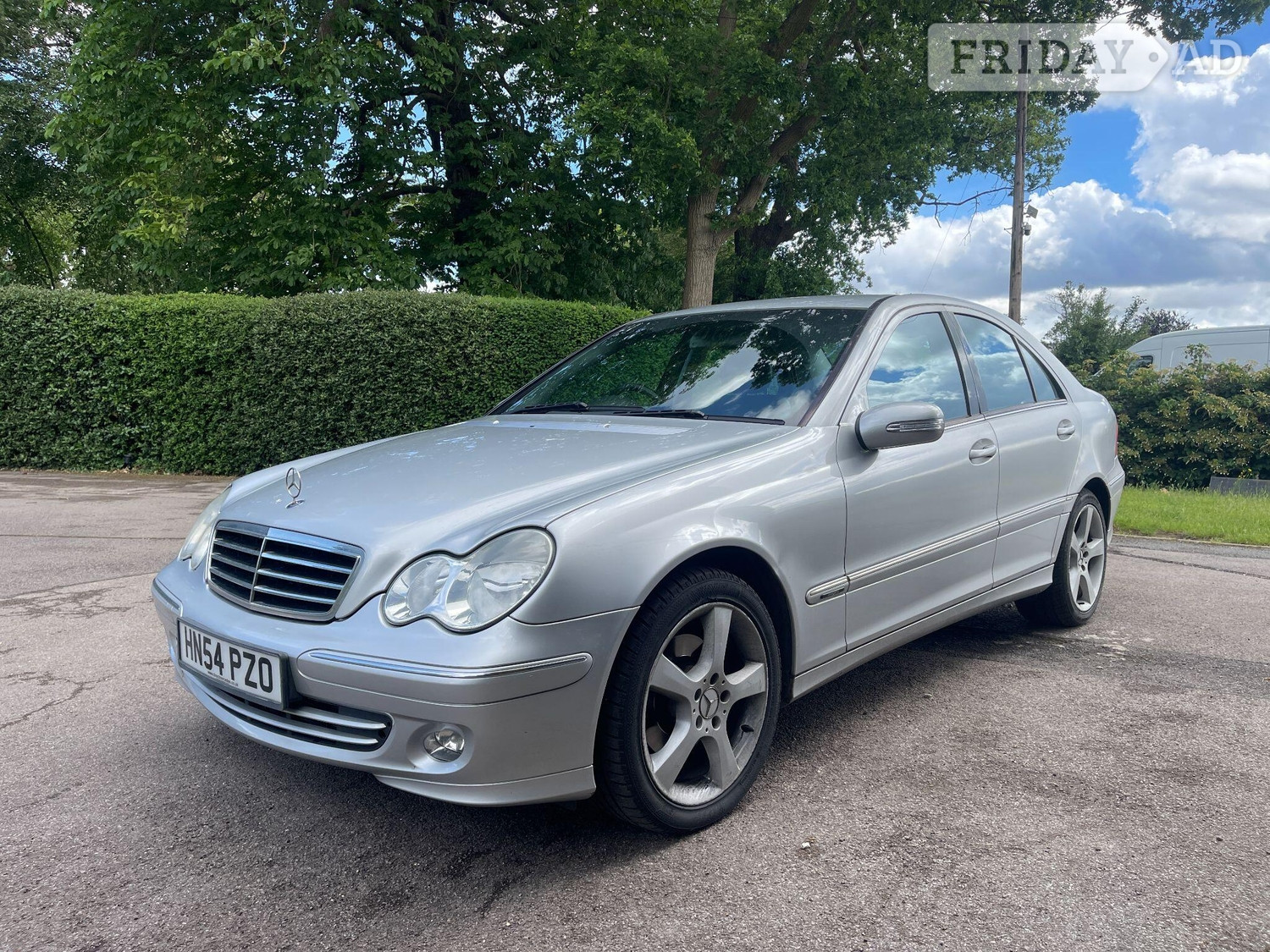 Mercedes-Benz C Class 2004 - Cars in Uxbridge
