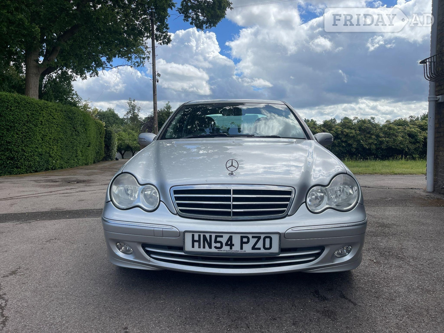 [ berth ]Mercedes-Benz C Class