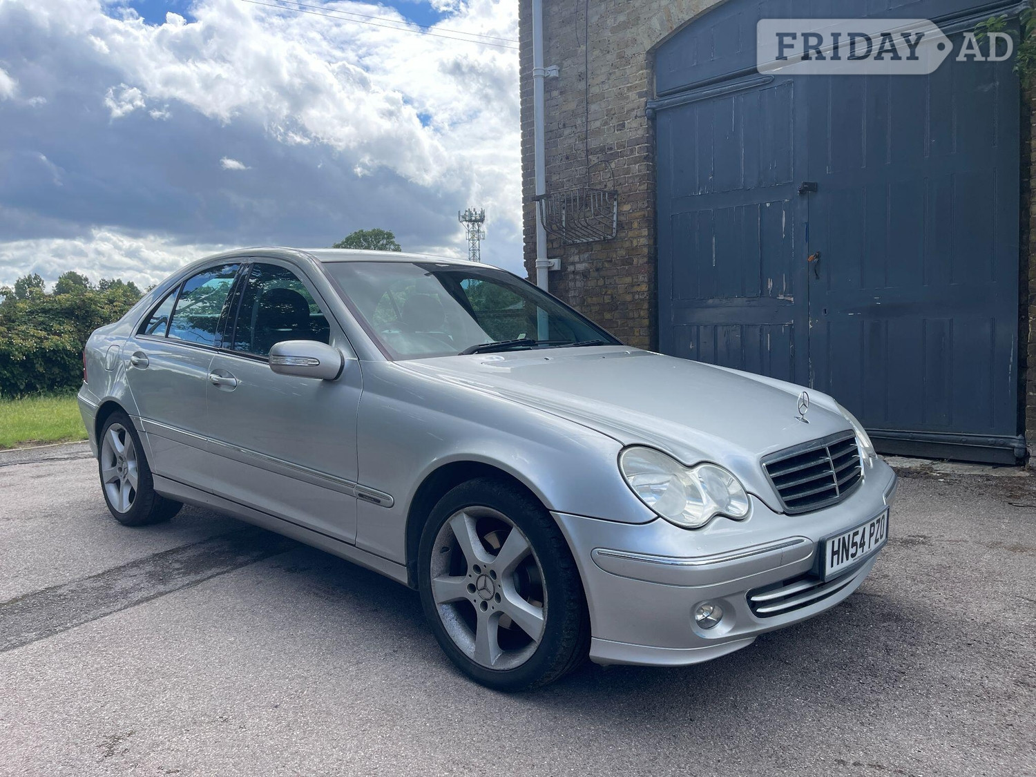 Mercedes-Benz C Class 2004 in Uxbridge
