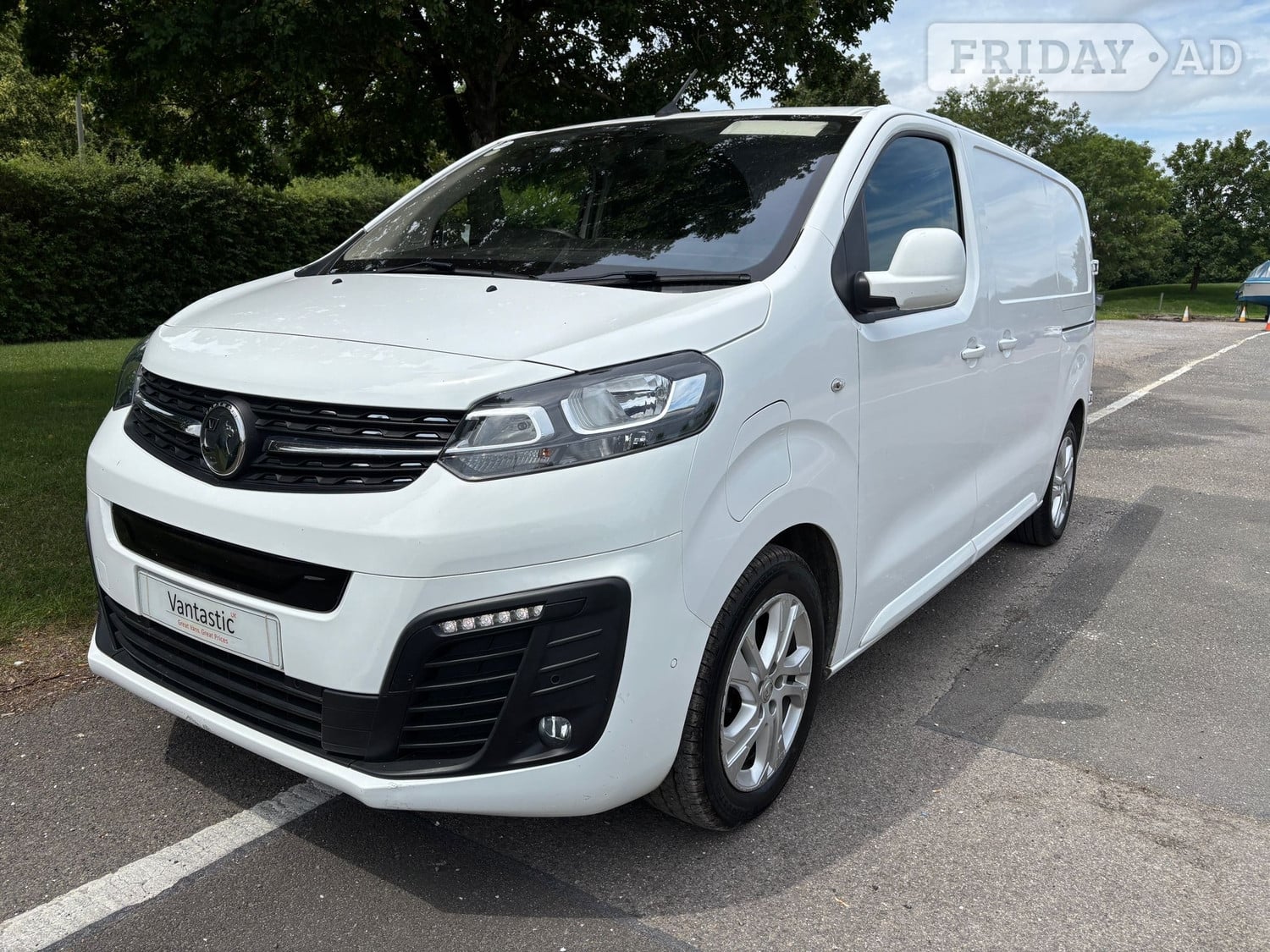 Vauxhall Vivaro Chertsey