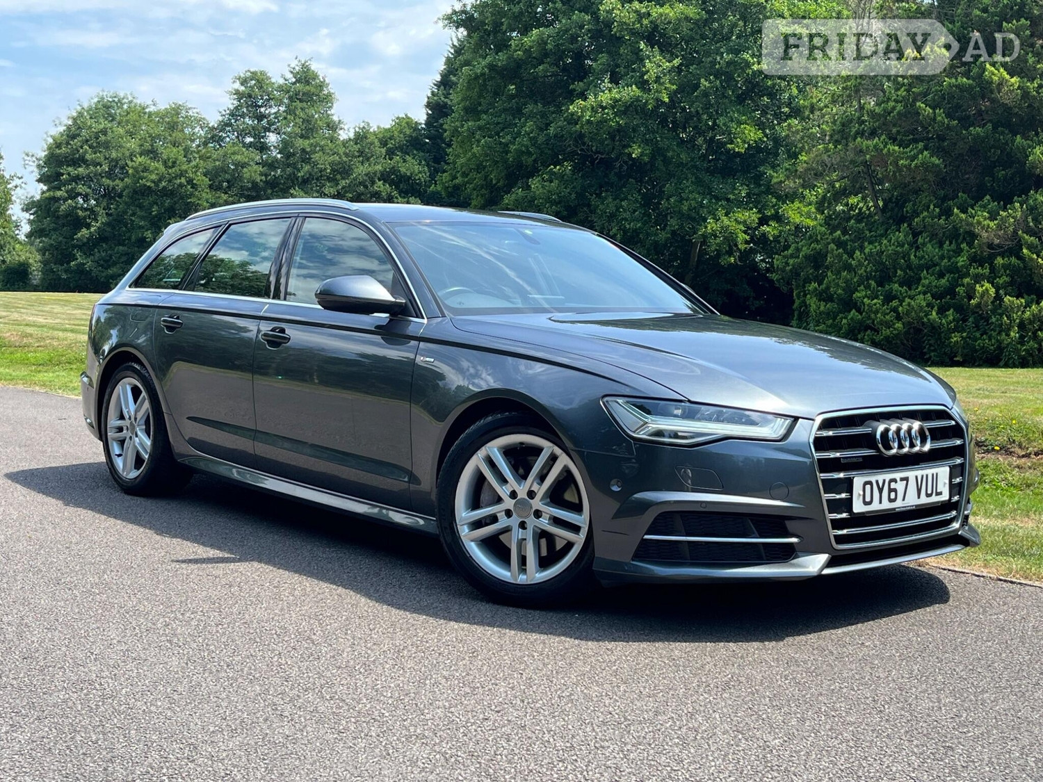Audi A6 Avant 2017 - Cars in Chertsey