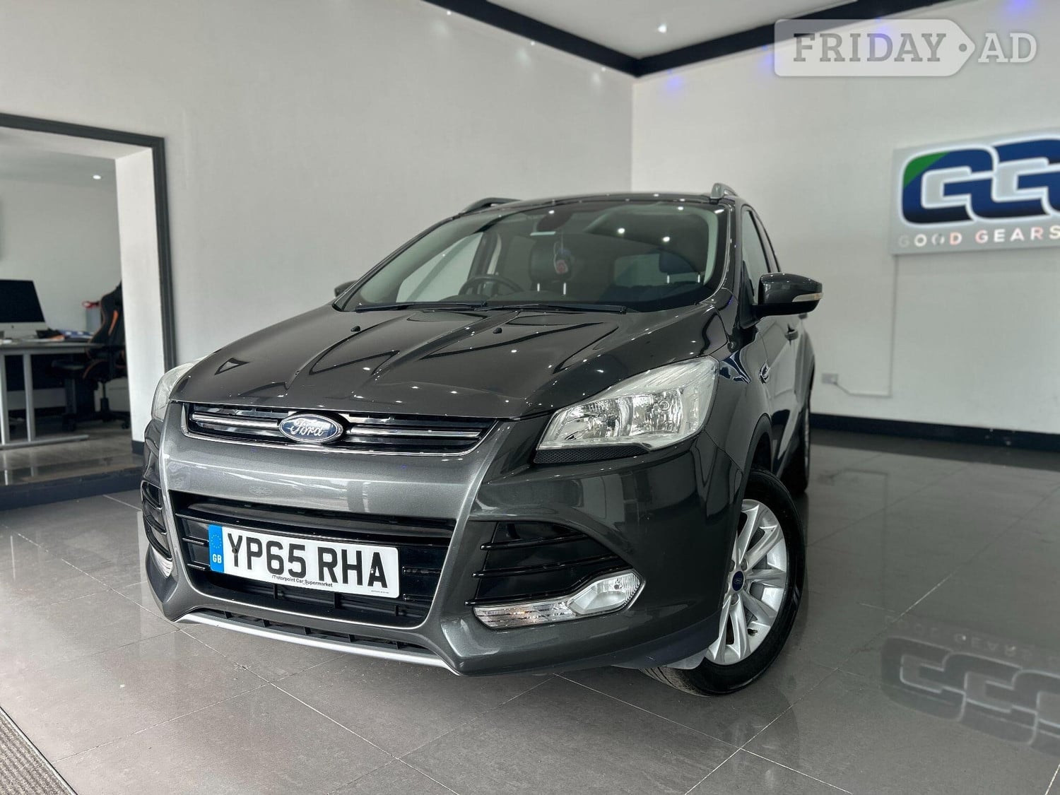 Ford Kuga 2015 - Cars