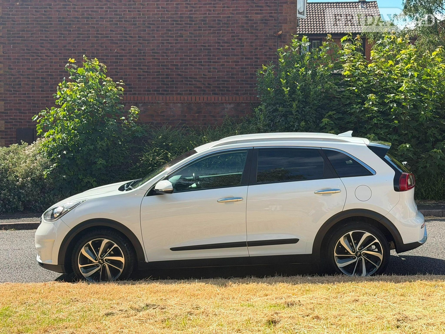 Kia Niro 2018 - Cars in Birmingham