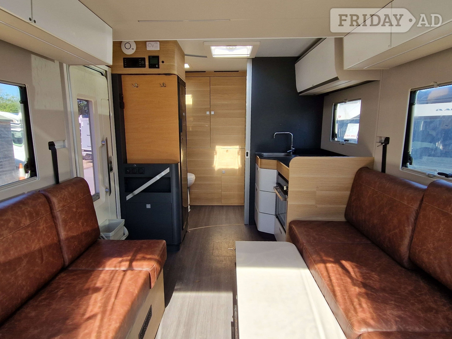 Adria Matrix Plus 600 DT Highbridge