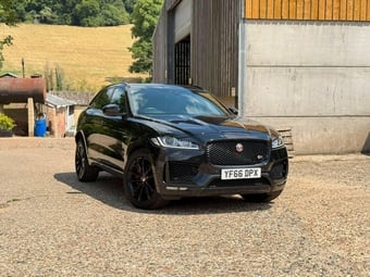 Jaguar F-Pace 2016