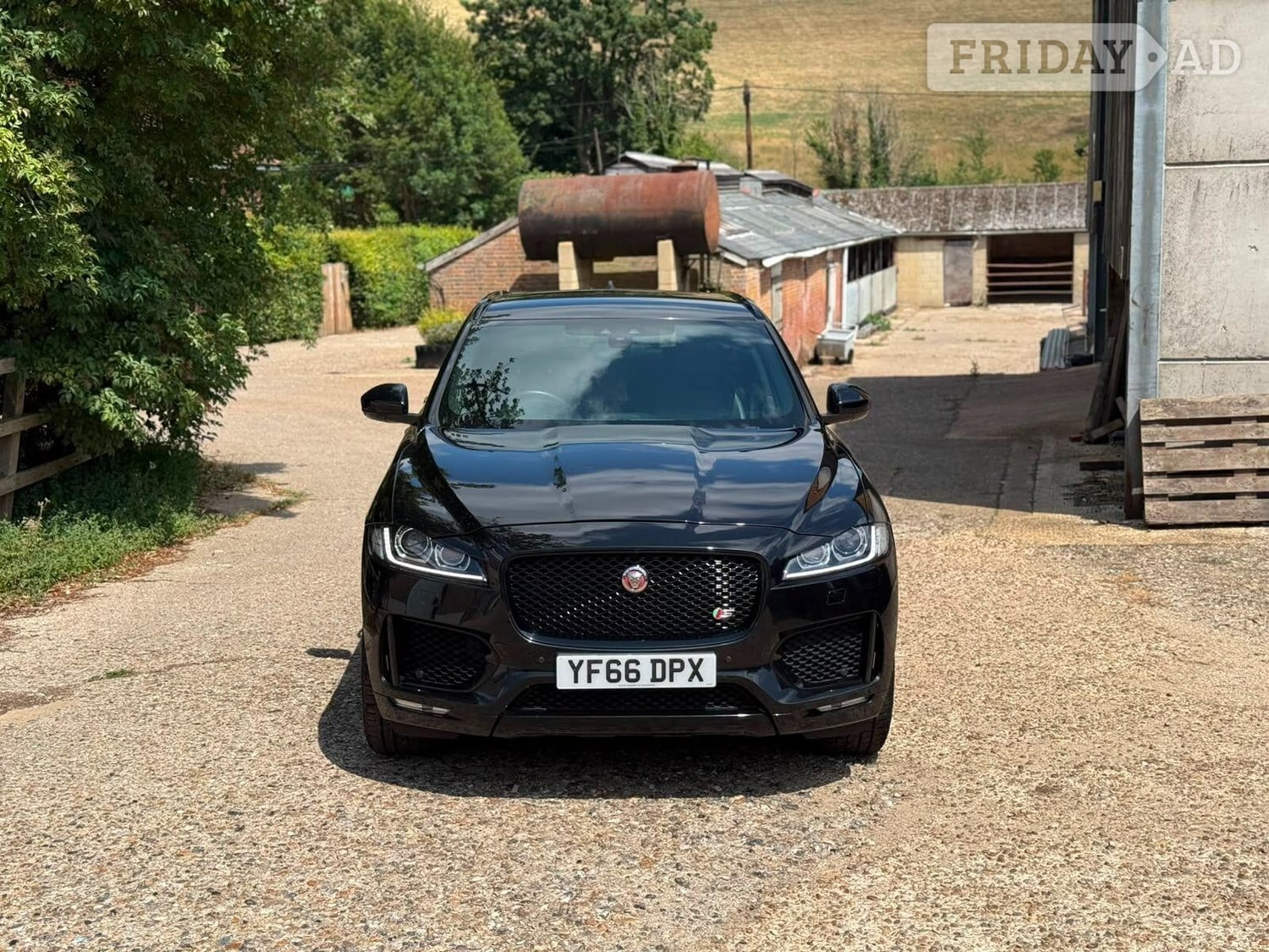 Jaguar F-Pace 2016 - Cars