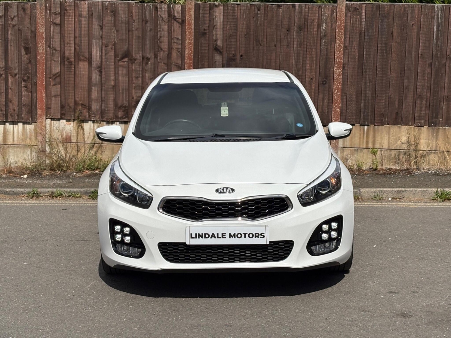 Kia Ceed Oldham
