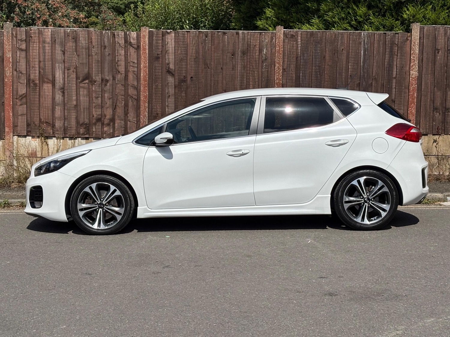 Kia Ceed 2015 - Cars