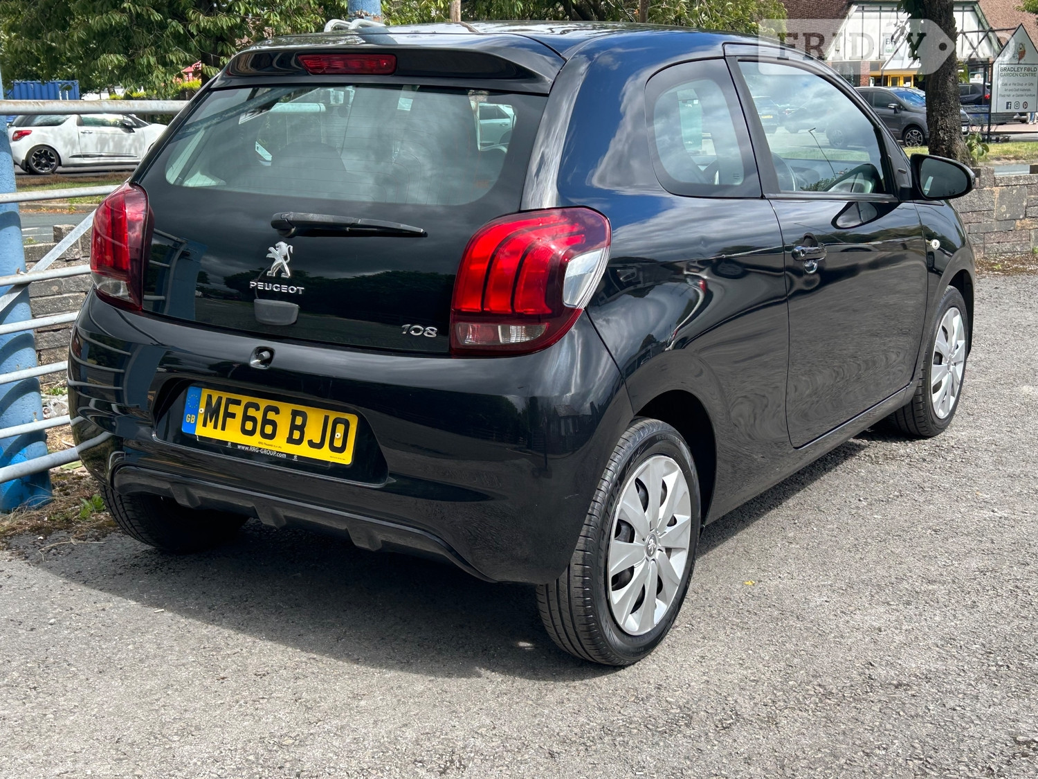 Peugeot 108 2016 - Cars in Manchester