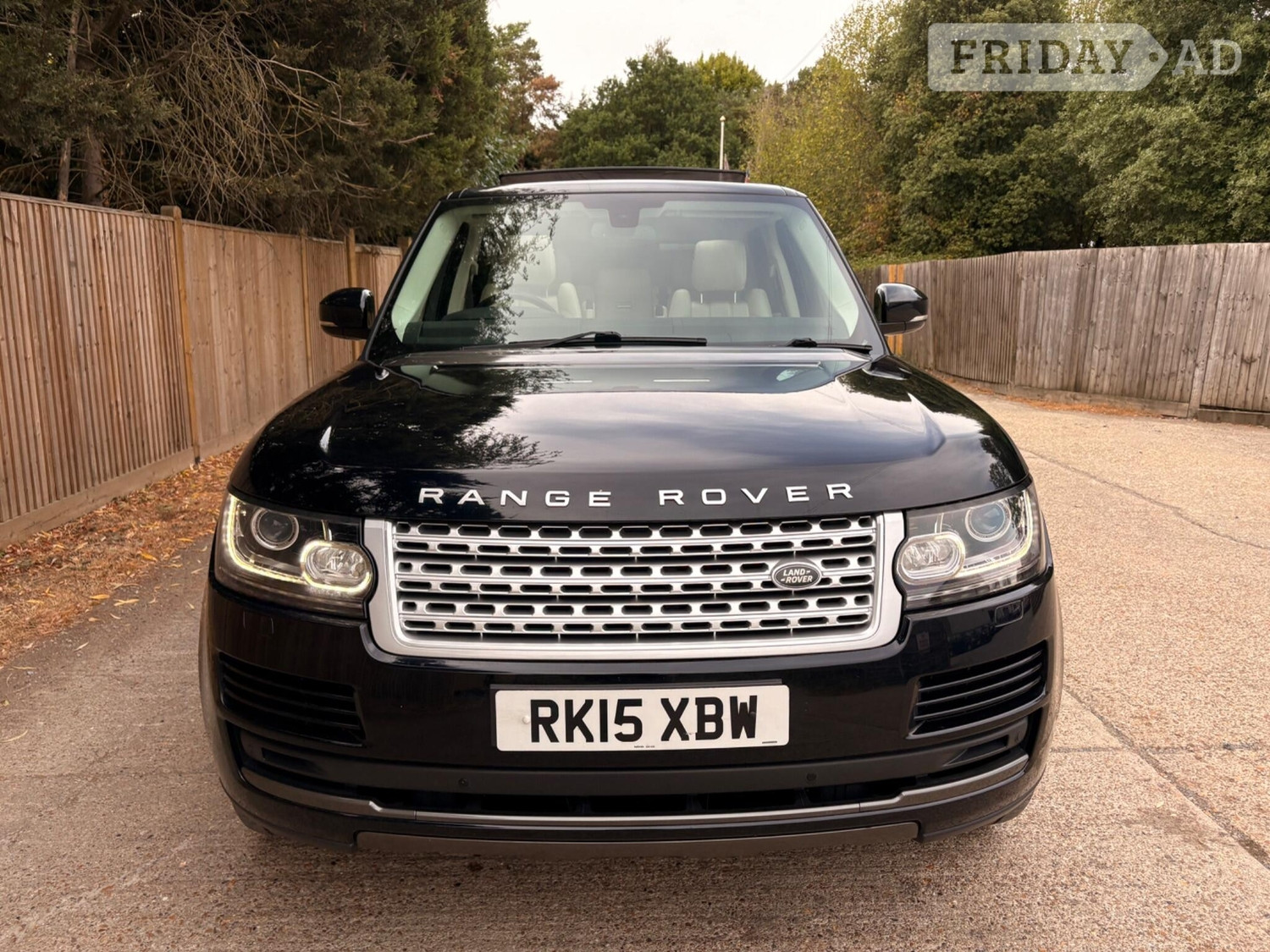 [ berth ]Land Rover Range Rover