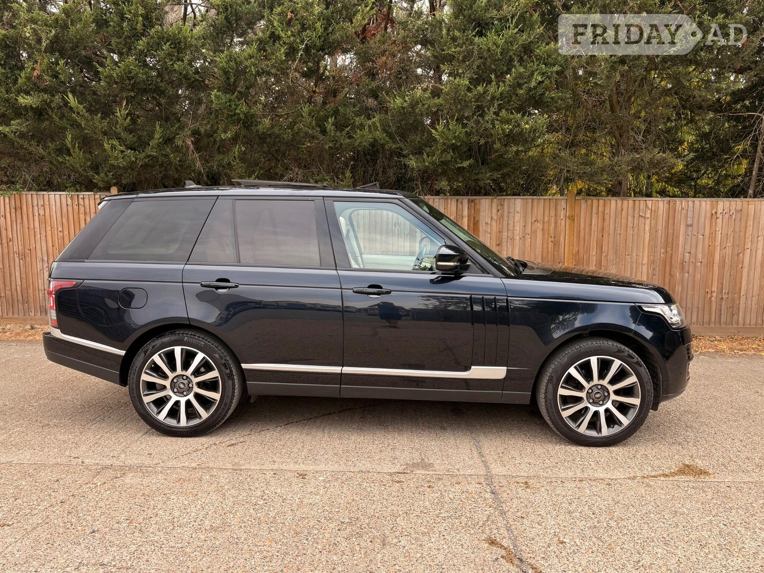 Land Rover Range Rover 2015 - Cars