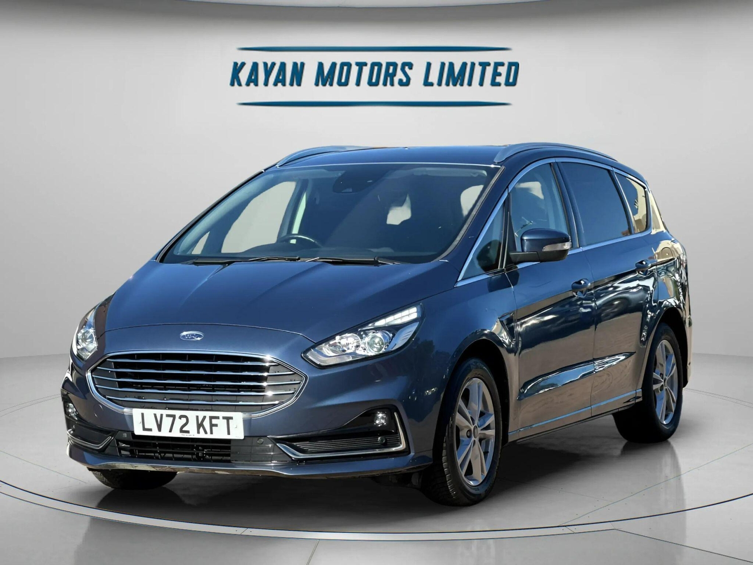[ berth ]Ford S-Max