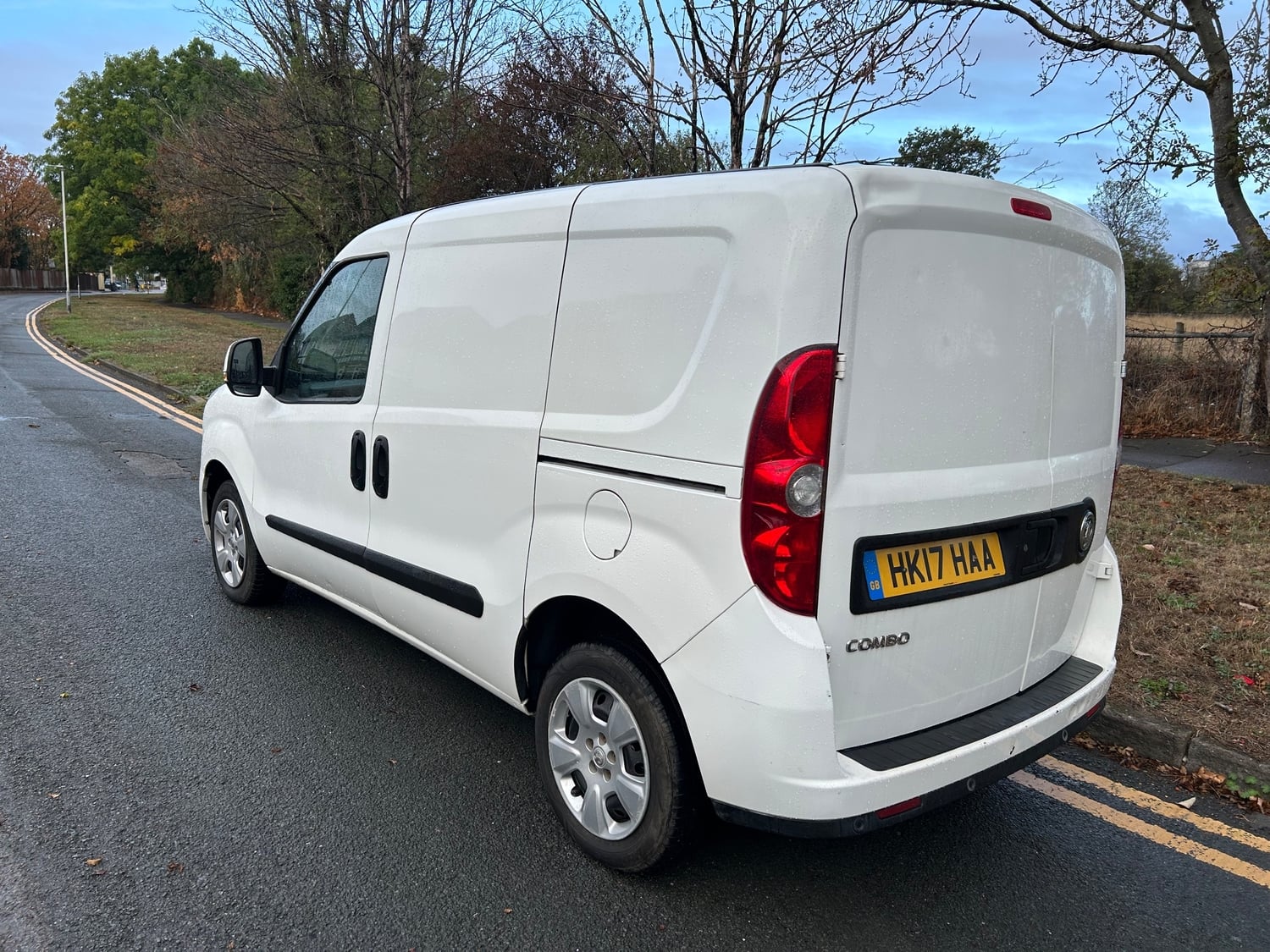 Vauxhall Combo 2017 - Vans & Commercial Vehicles