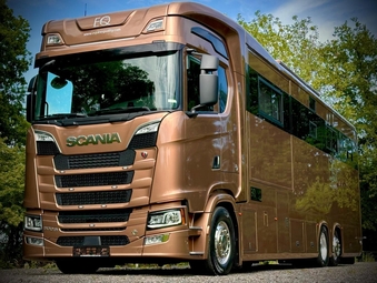 Equine Quality Scania S530 Scania Horsebox