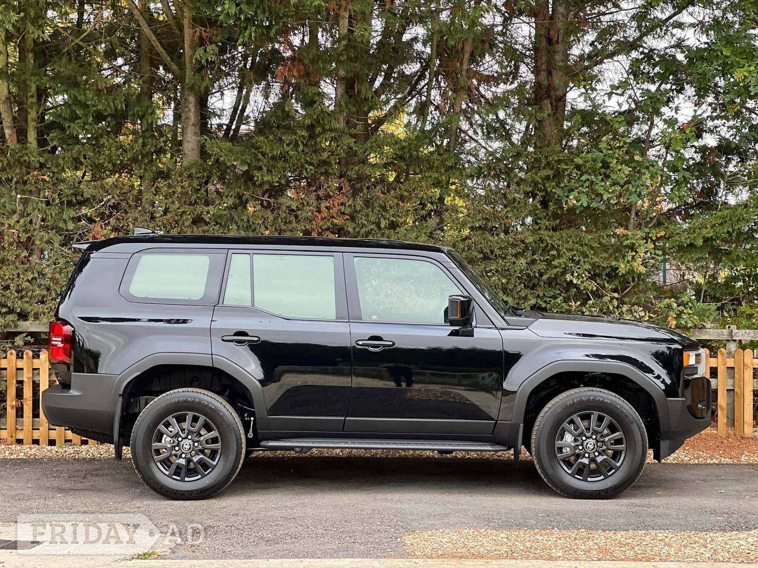 [ berth ]Toyota Land Cruiser