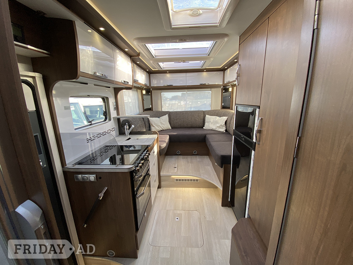[2 berth ]Frankia F-Line A 680 Plus