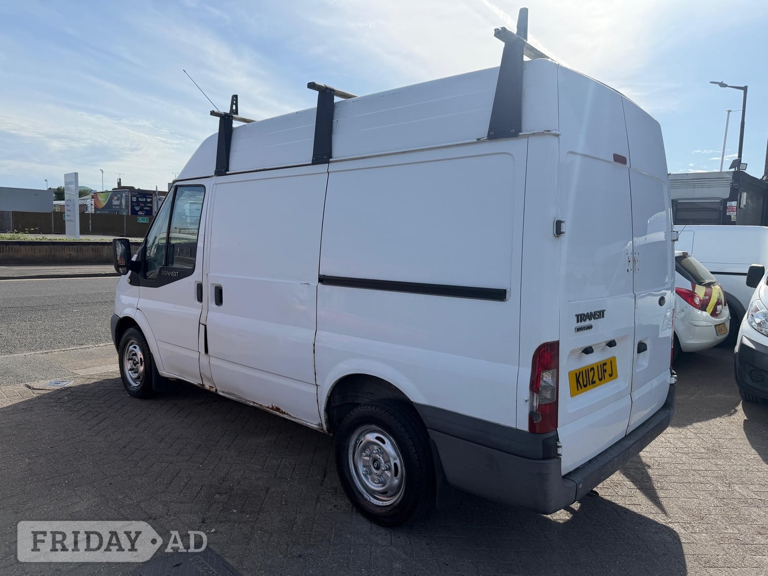 [ berth ]Ford Transit