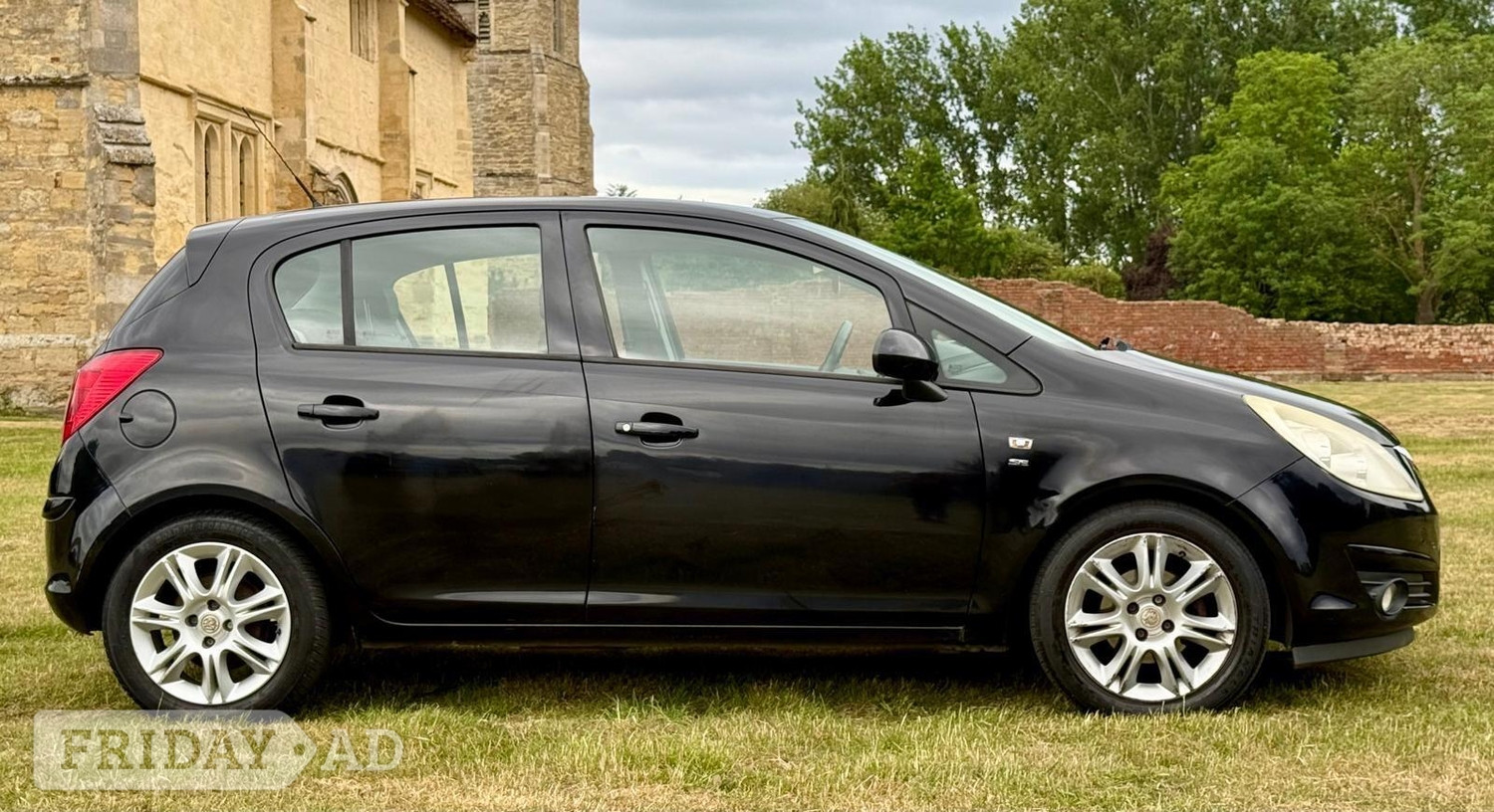[ berth ]Vauxhall Corsa