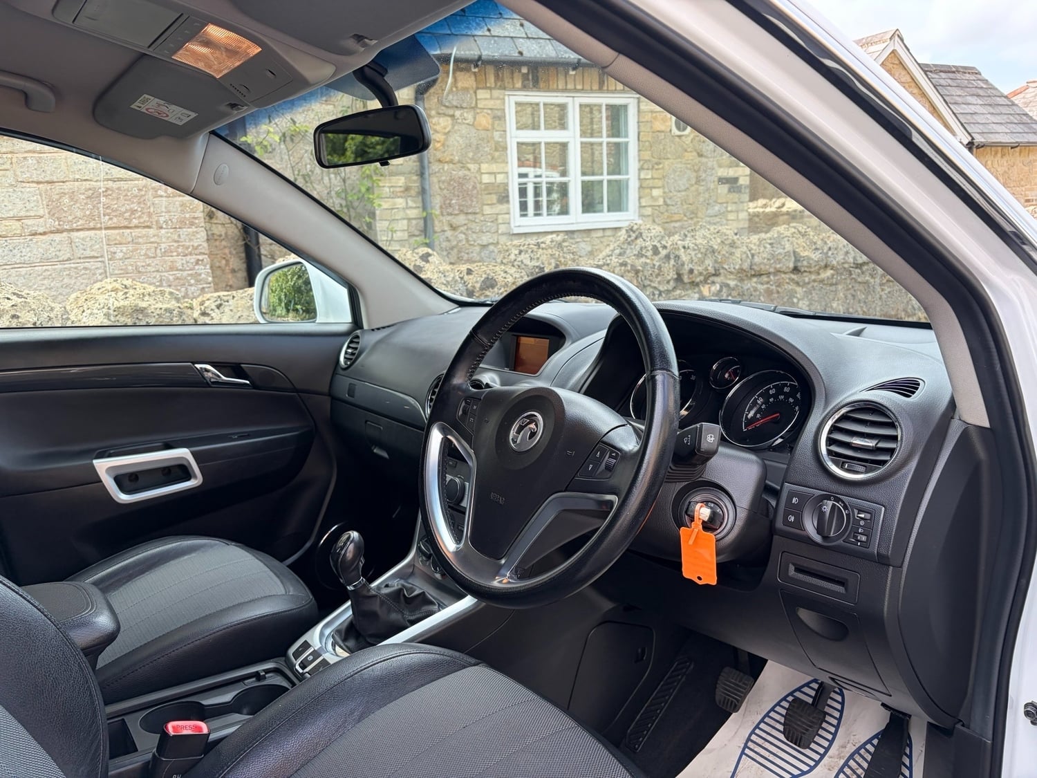 [ berth ]Vauxhall Antara
