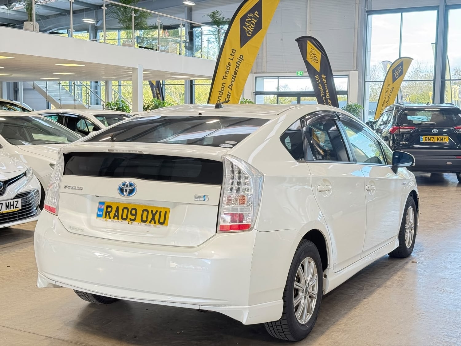 [ berth ]Toyota Prius