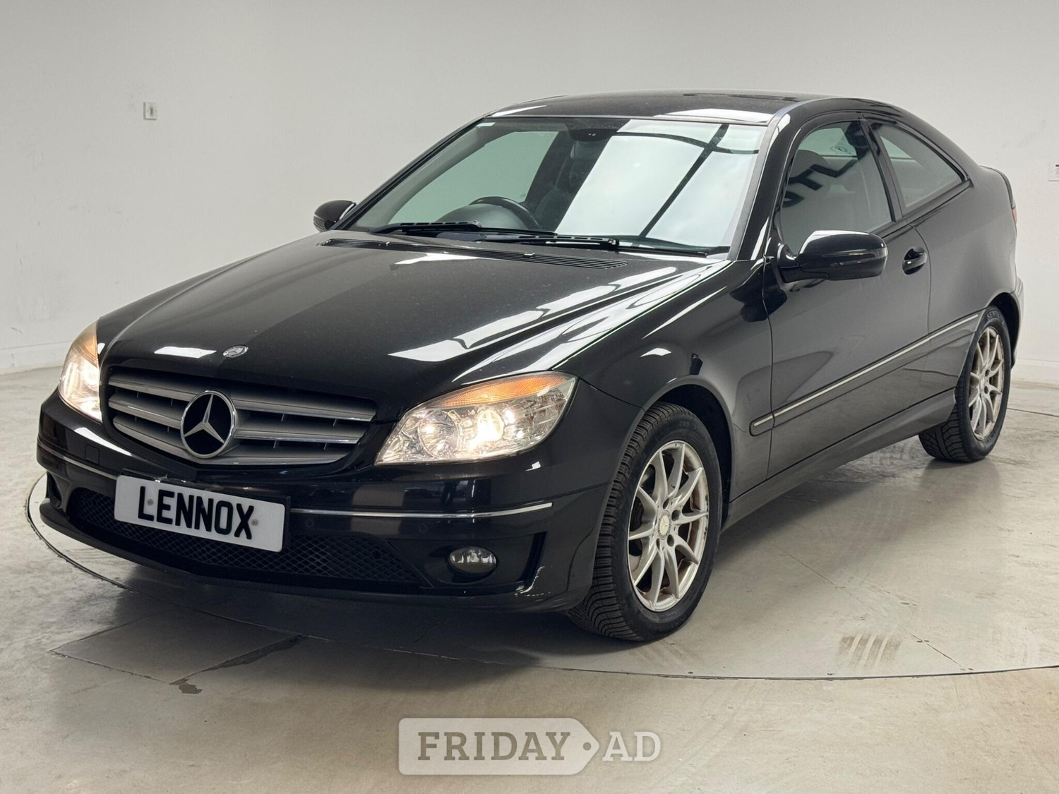 [ berth ]Mercedes-Benz CLC Class