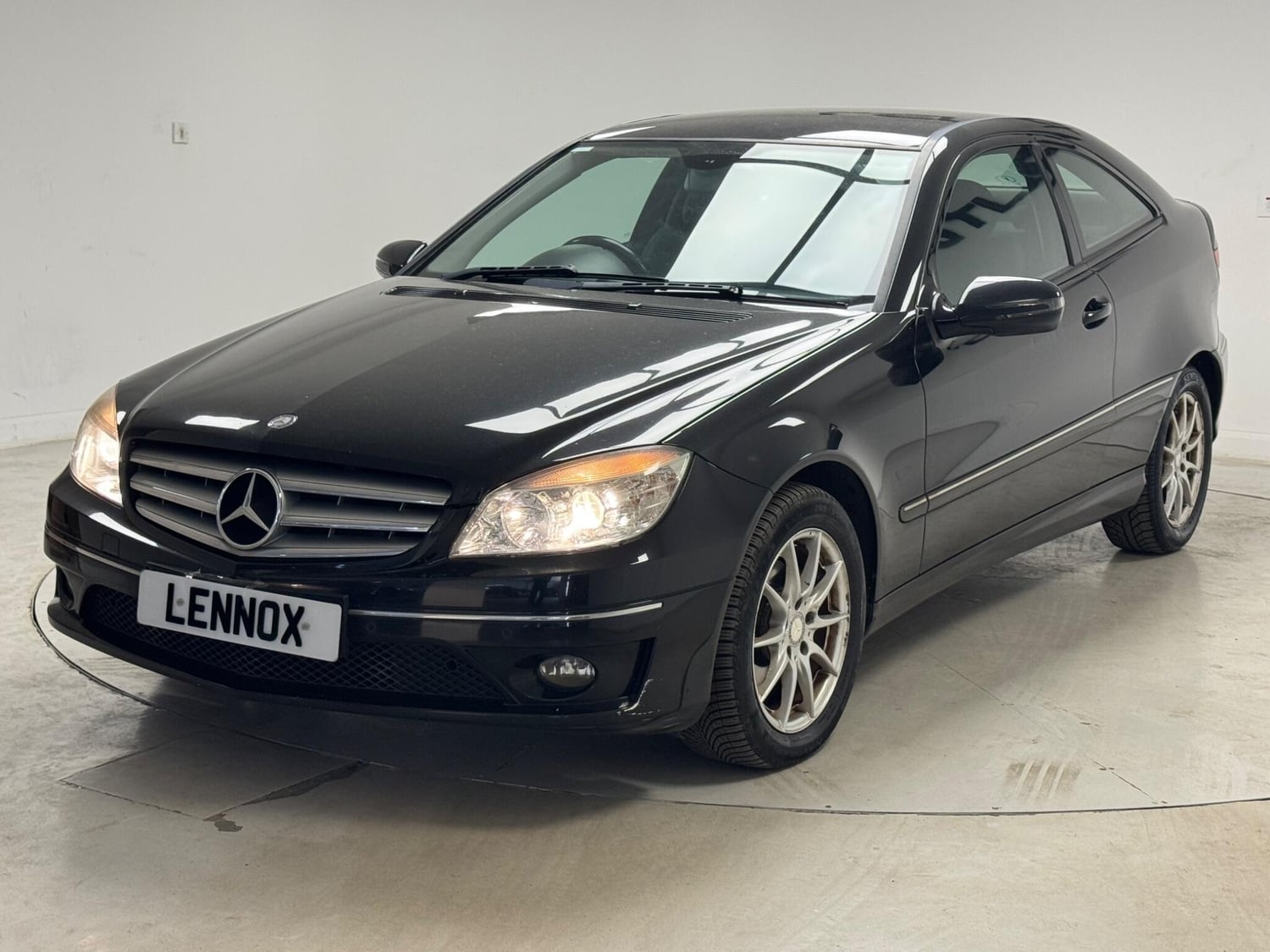 [ berth ]Mercedes-Benz CLC Class