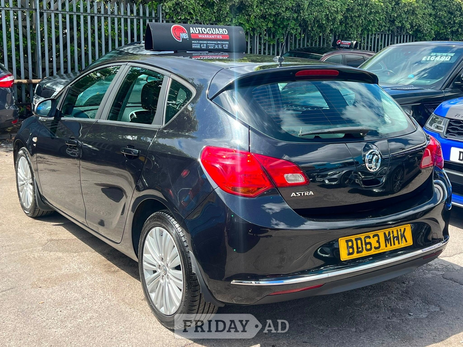 Vauxhall Astra 2013 - Cars