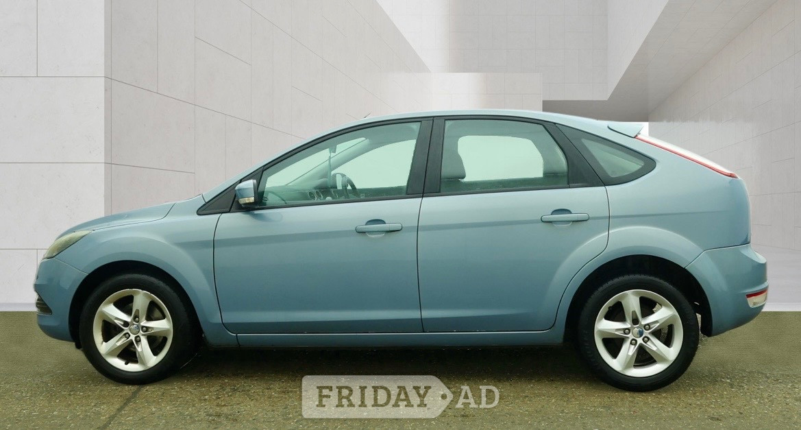 [ berth ]Ford Focus