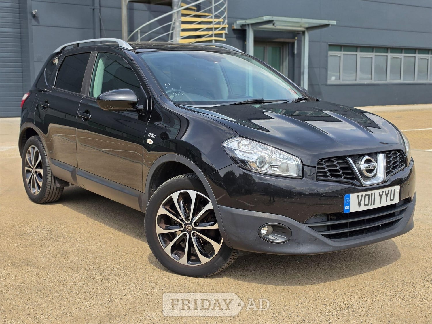 Nissan Qashqai 2011 in Slough