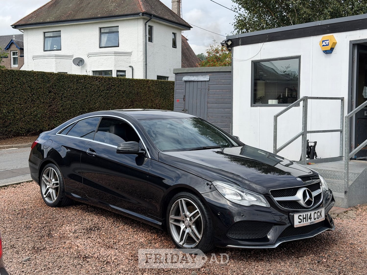 [ berth ]Mercedes-Benz E Class