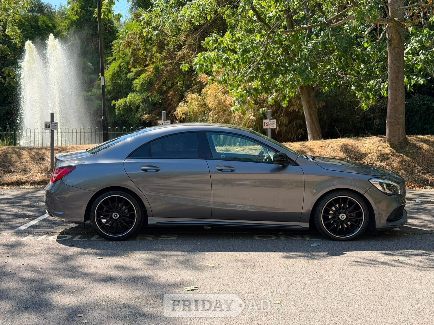 [ berth ]Mercedes-Benz CLA Class