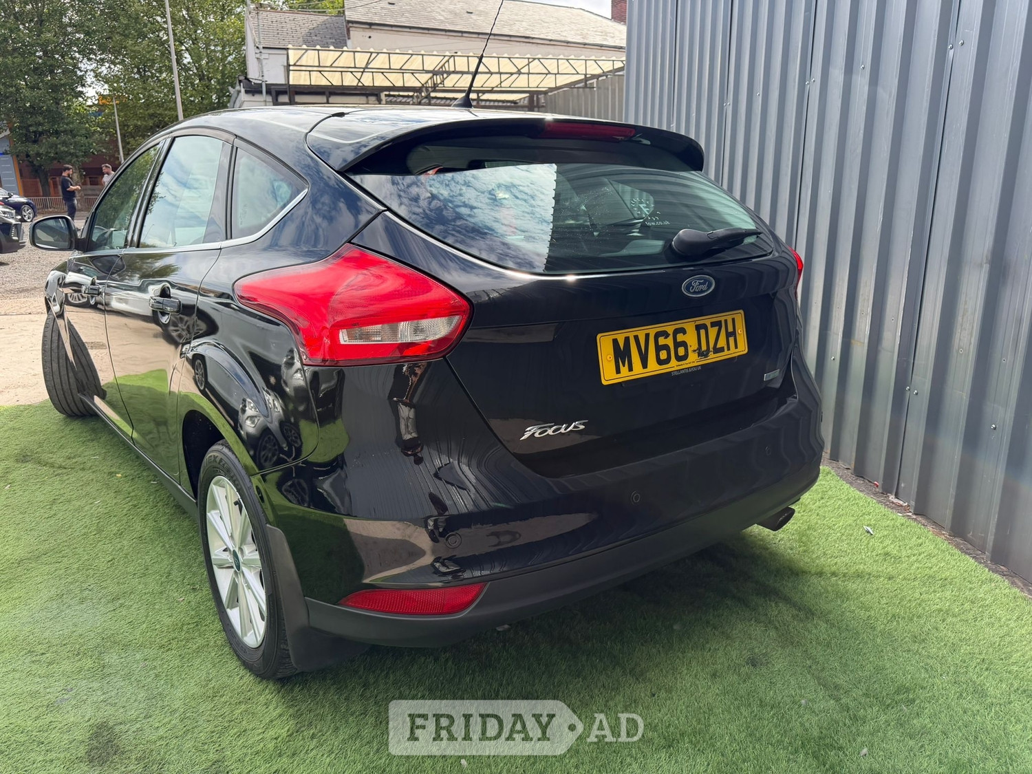 [ berth ]Ford Focus