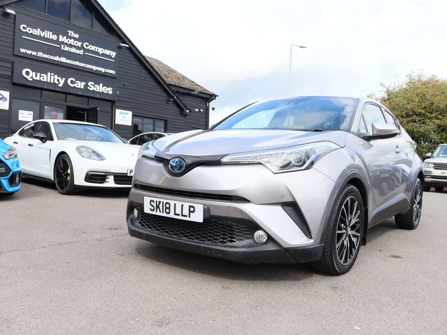 Toyota C-HR 2018 - Cars