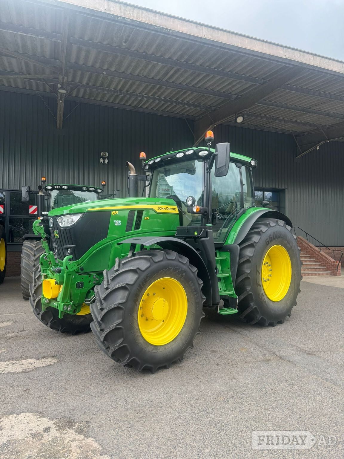 John Deere 6R 215 (2025) Tractor in Evesham