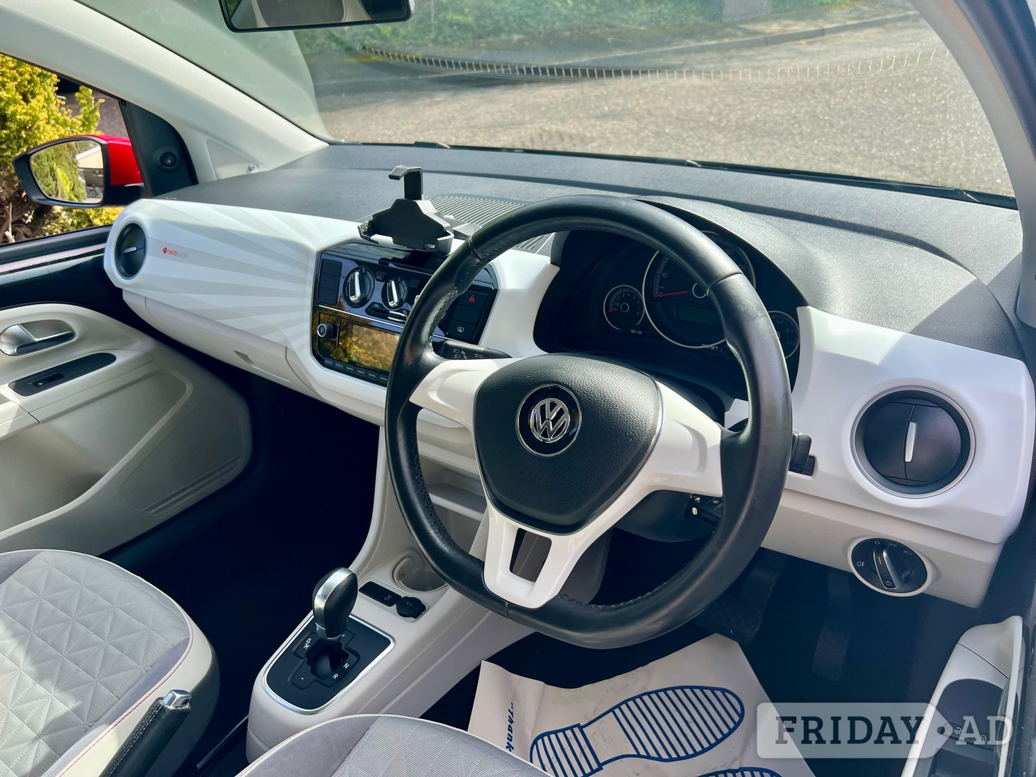 Volkswagen UP! 2016 - Cars in New Milton